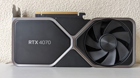 Lire la suite à propos de l’article Nvidia RTX 4070 : Prix, Performances et Où l’Acheter ?